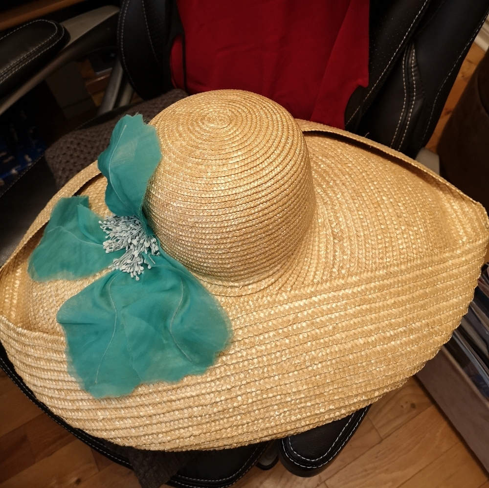 Designer Straw Hat - Picture 8 of 10